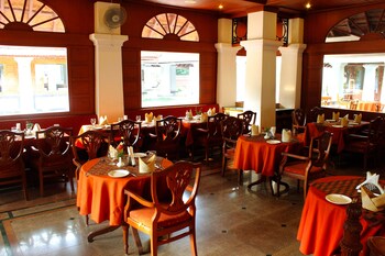 Family Dining