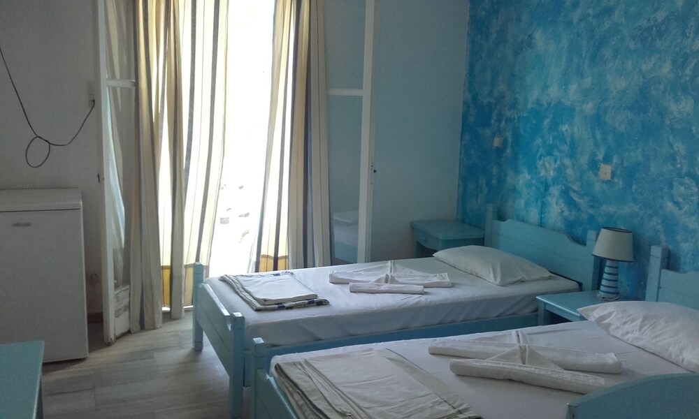 Quadruple Room - Childrens Theme Room