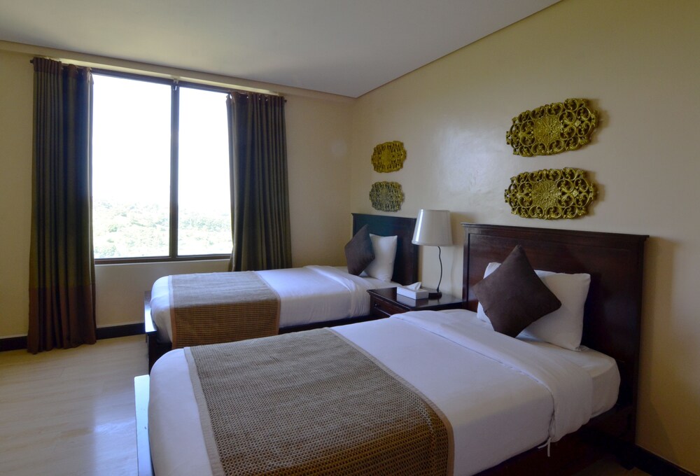 Studio Double - Guestroom
