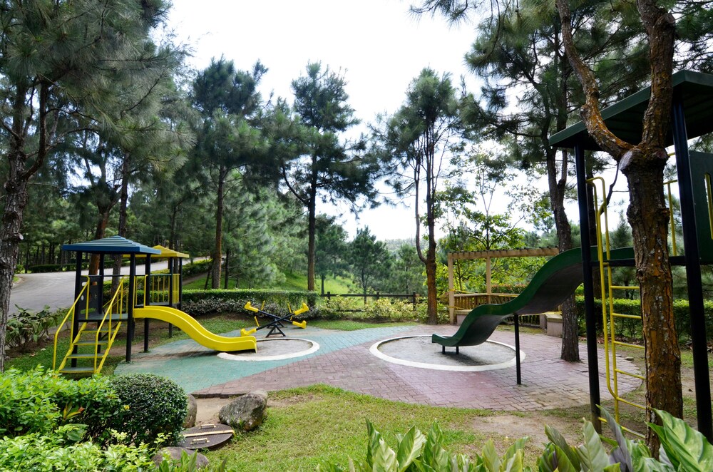 Childrens Play Area - Outdoor