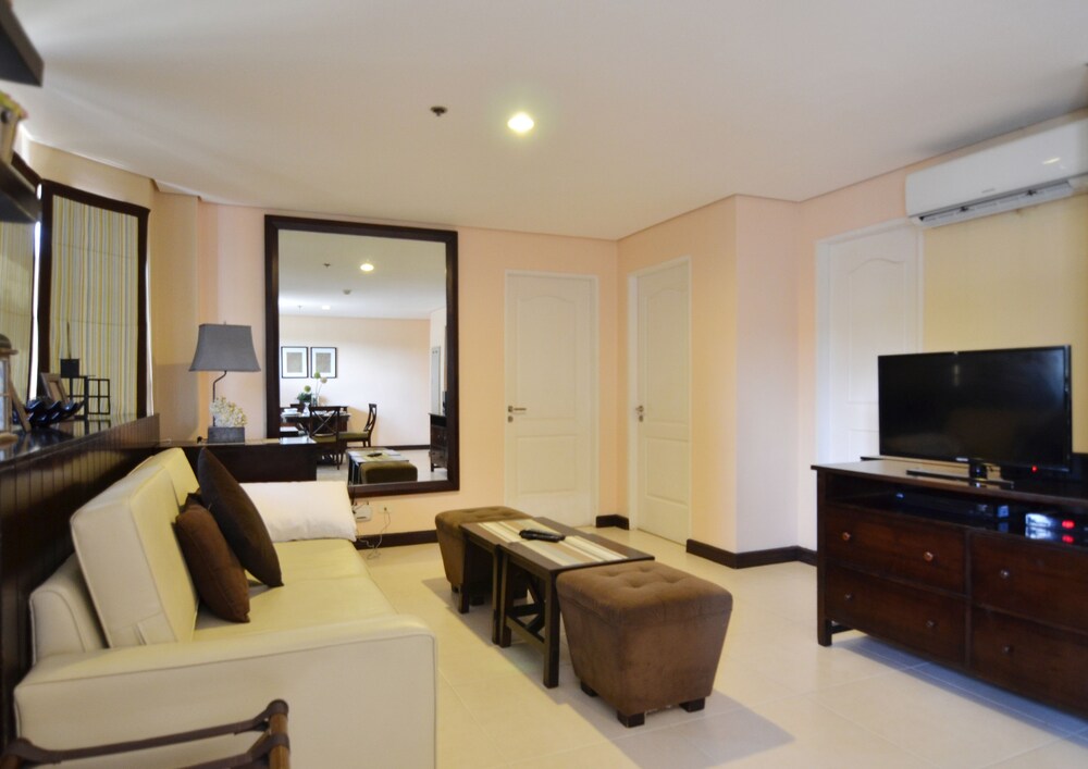 One Bedroom Superior - Living Room