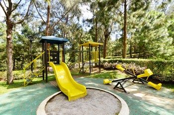 Childrens Play Area - Outdoor