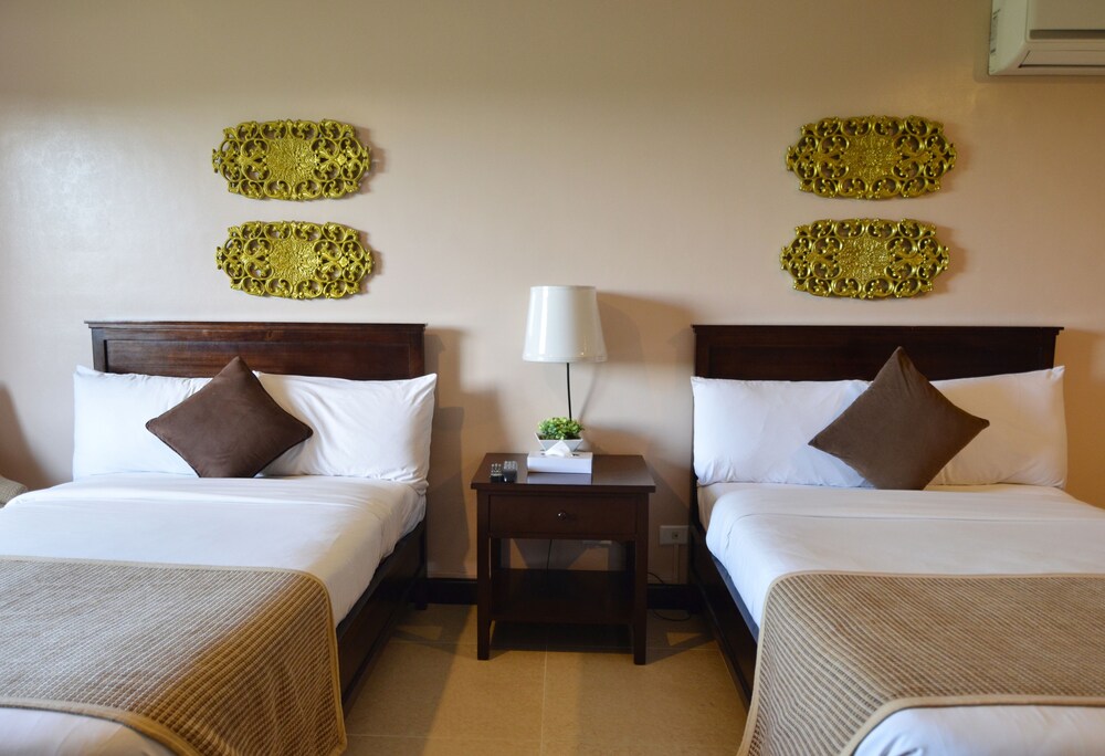 Studio Double - Guestroom