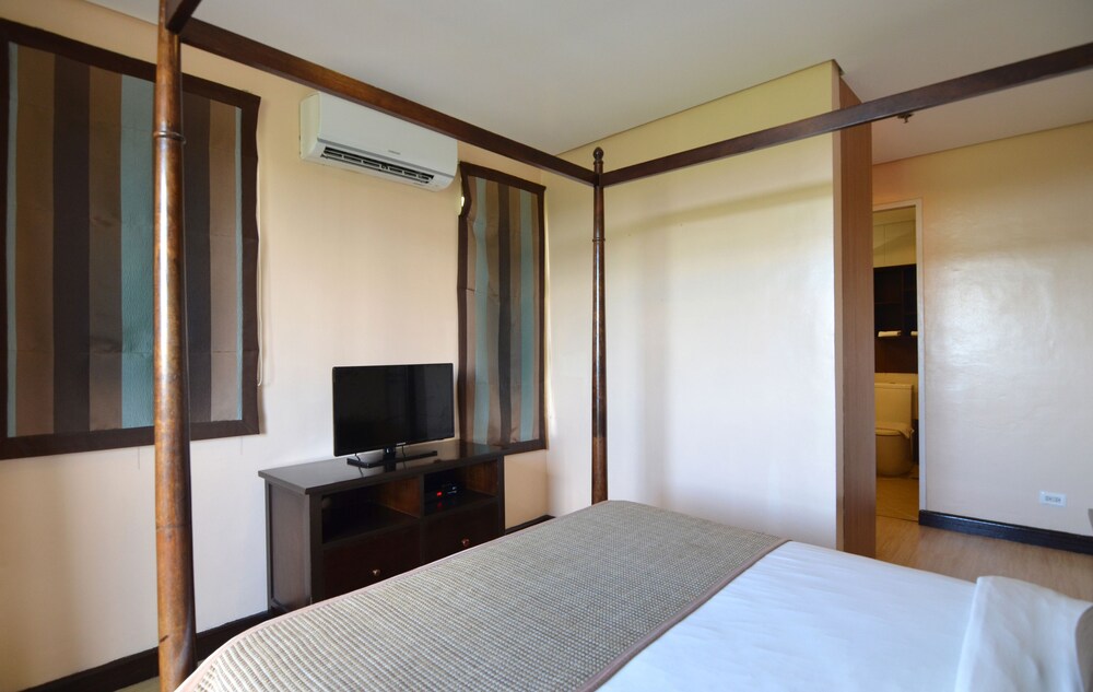 Suite, 2 Bedrooms - Guestroom