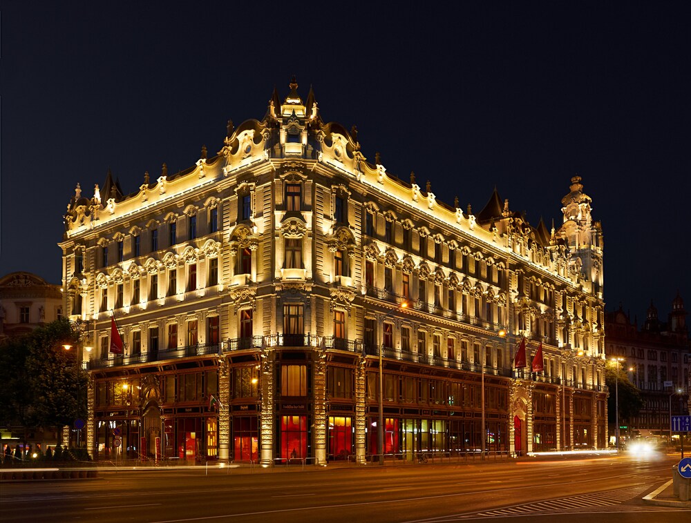 Hotel Front - Evening/Night