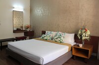 Standard Double Room, 1 King or 1 Queen Bed
