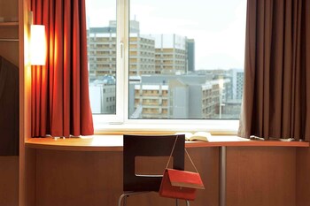 Guestroom View