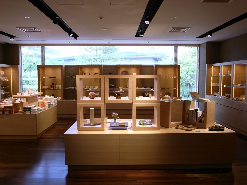 Gift Shop