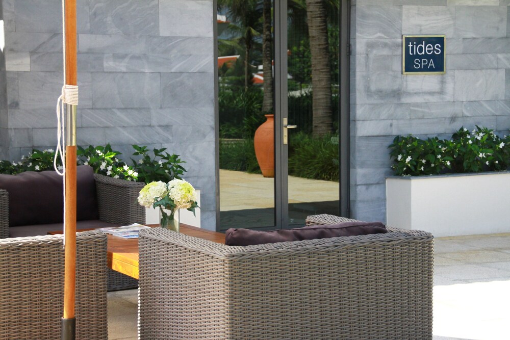 Hotel Lounge
