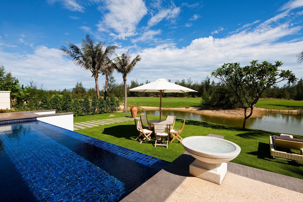 Terrace/patio, The Ocean Villas