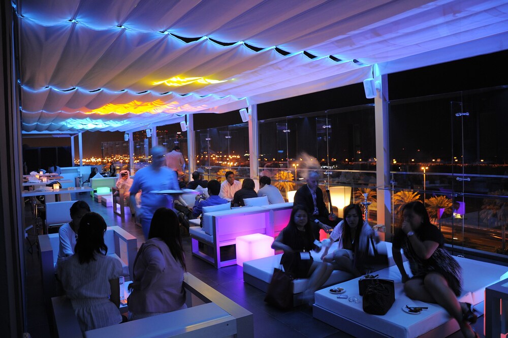 Hotel Lounge