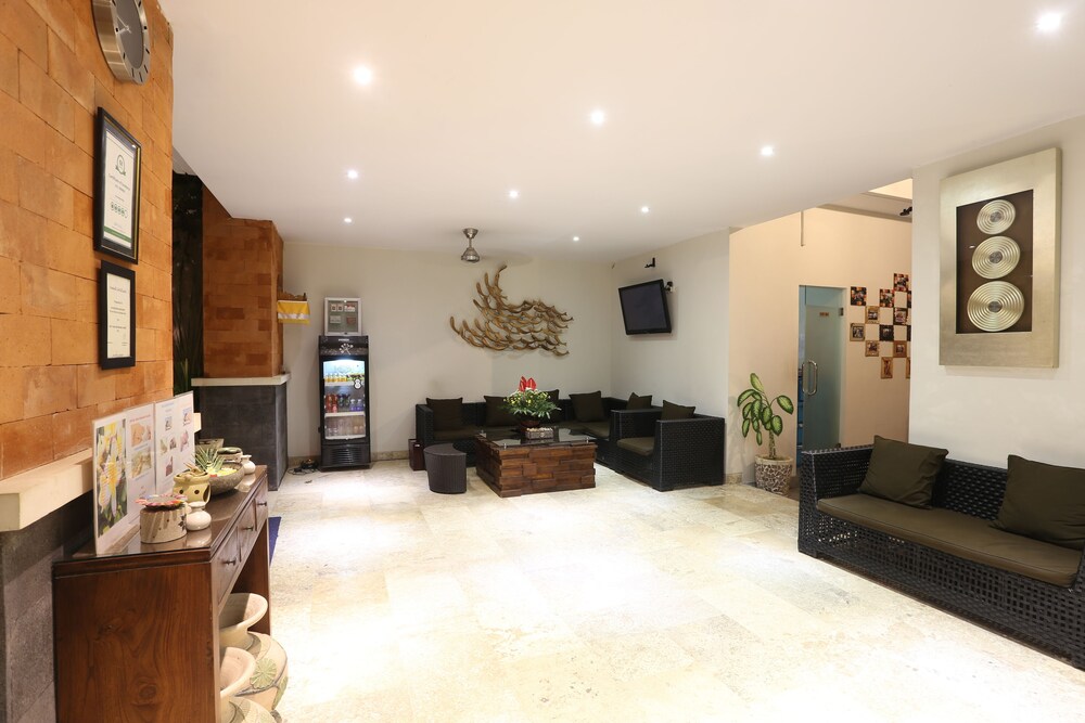 Hotel Lounge