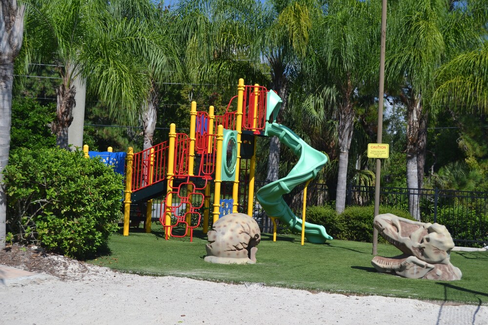 Children's play area - outdoor, Cypress Pointe Resort