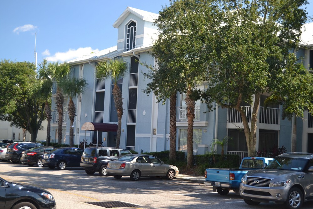Hotel Front