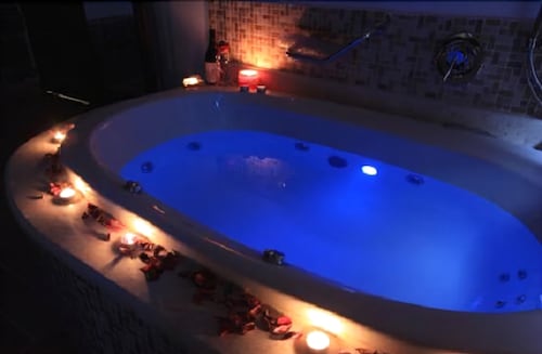 Jetted Tub