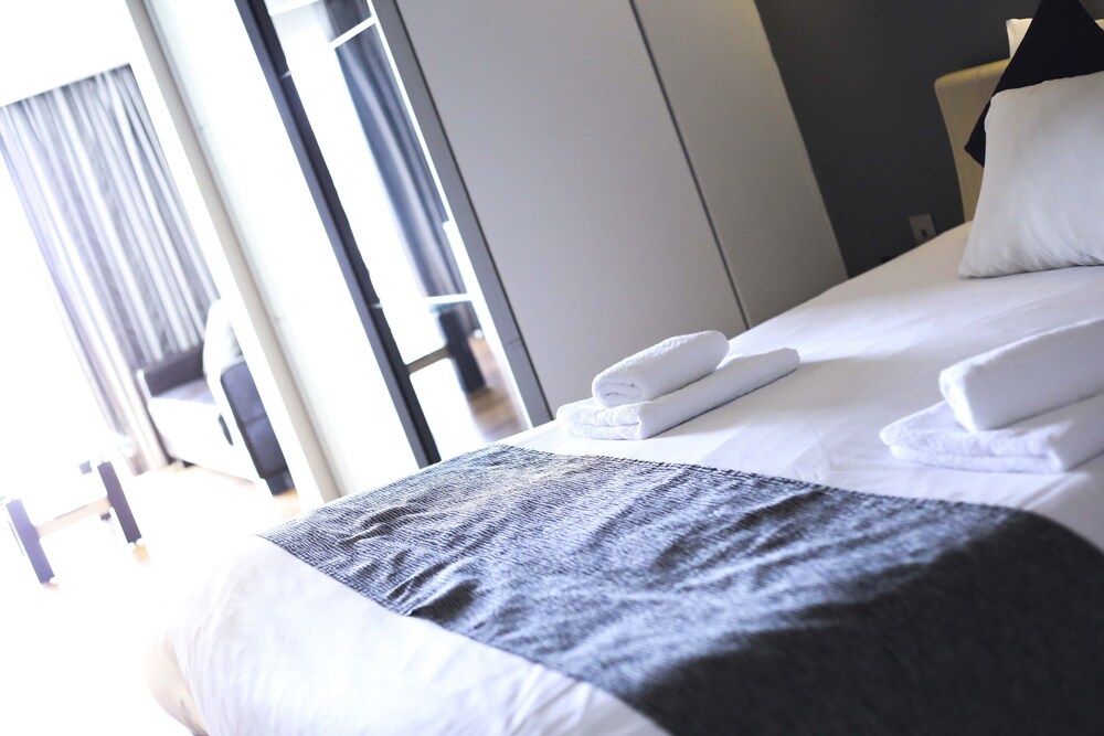 Deluxe Double Room - Guestroom