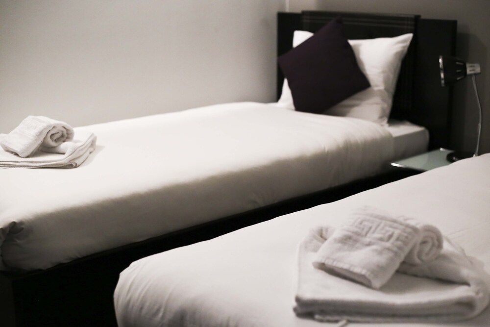 Luxury Penthouse, 3 Bedrooms, Sea View, Sea Facing - Guestroom