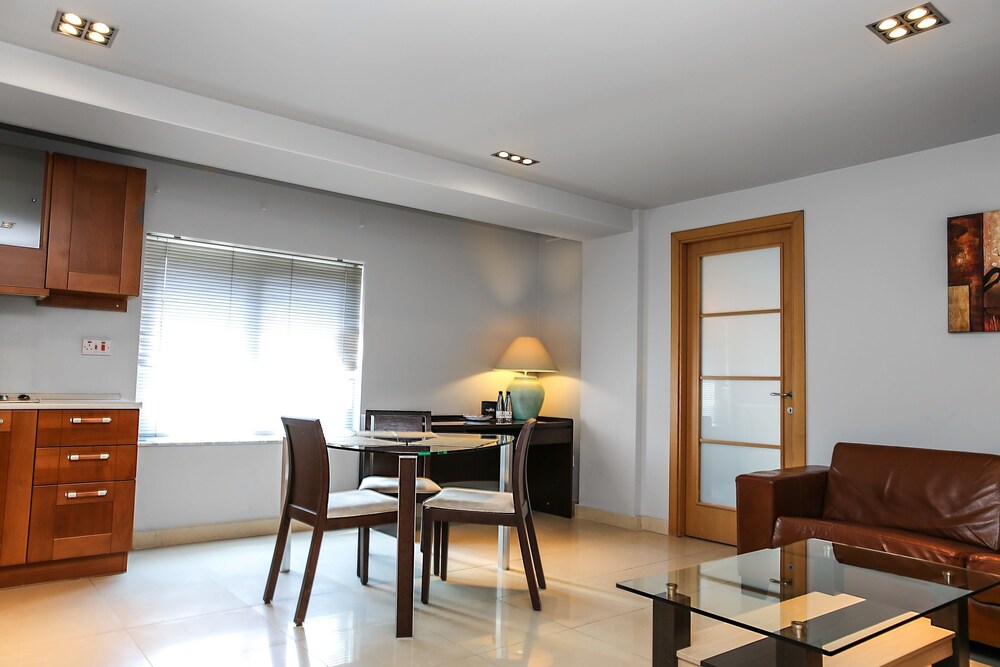Apartment, 1 Bedroom - Guestroom