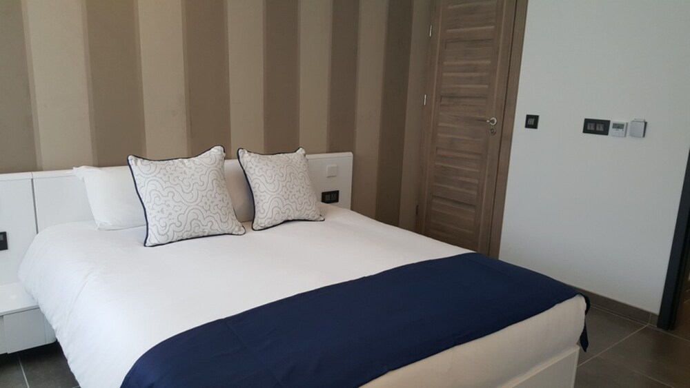 Double Room - Guestroom