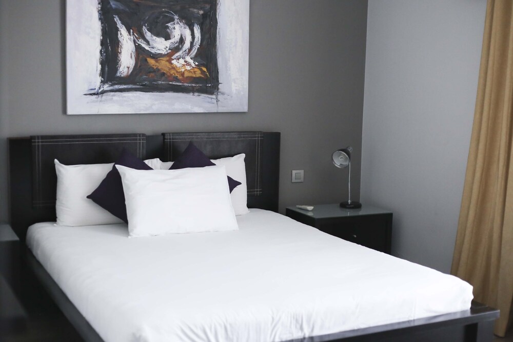 Luxury Penthouse, 3 Bedrooms, Sea View, Sea Facing - Guestroom