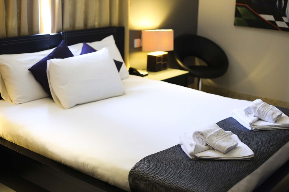 Apartment, 2 Bedrooms, Balcony, Sea View (Lower Floors) - Guestroom