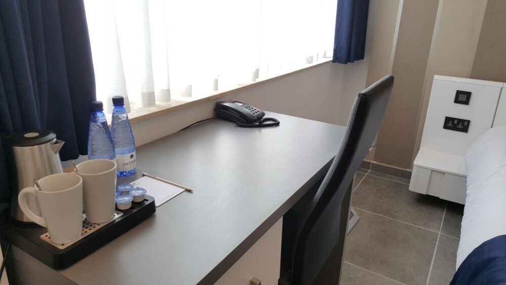 Double Room - Guestroom