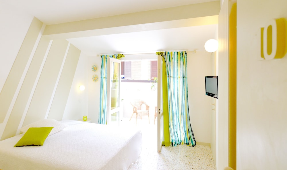Basic Double Room, Terrace - Terrace/Patio