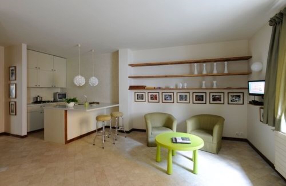Classic - Living Area