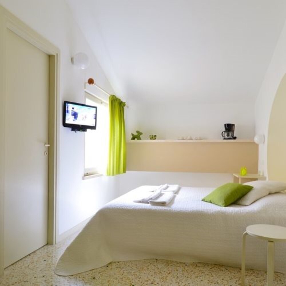 Double Room - Guestroom