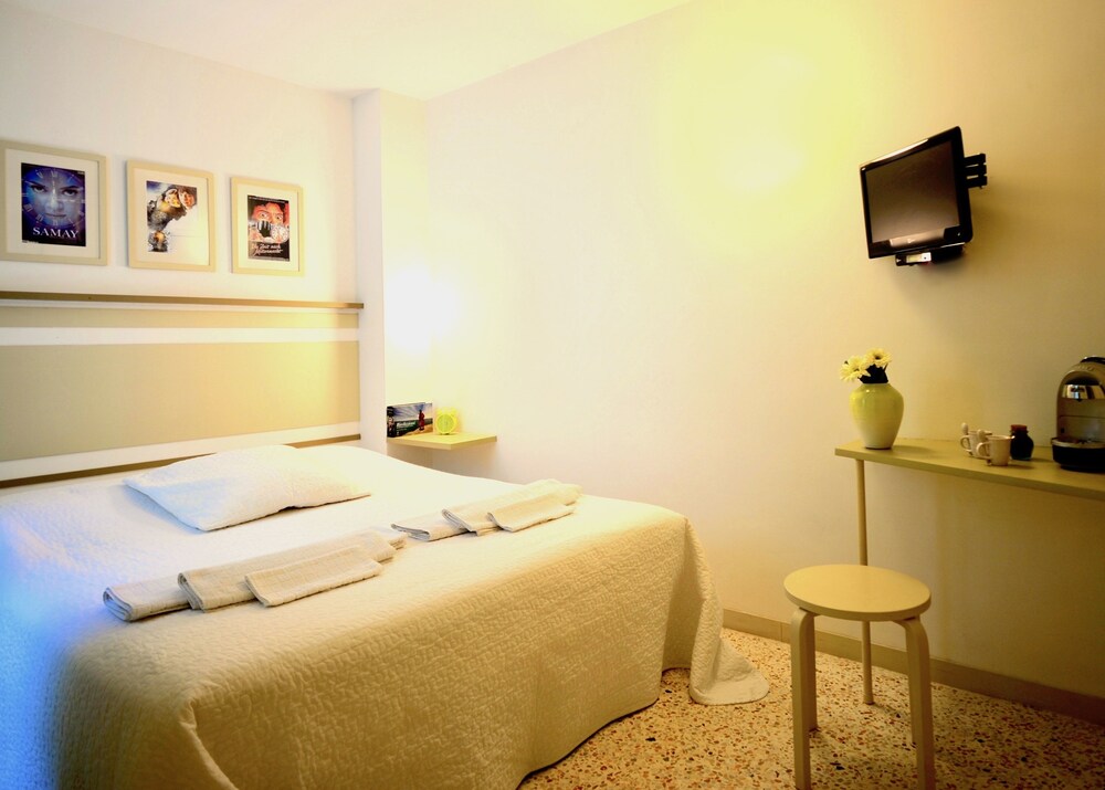 Basic Double Room, 1 Bedroom - Featured Image
