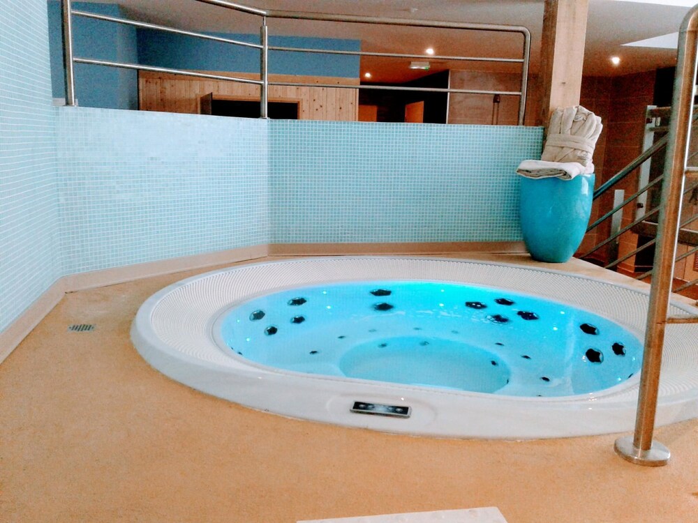 Bain à remous intérieur