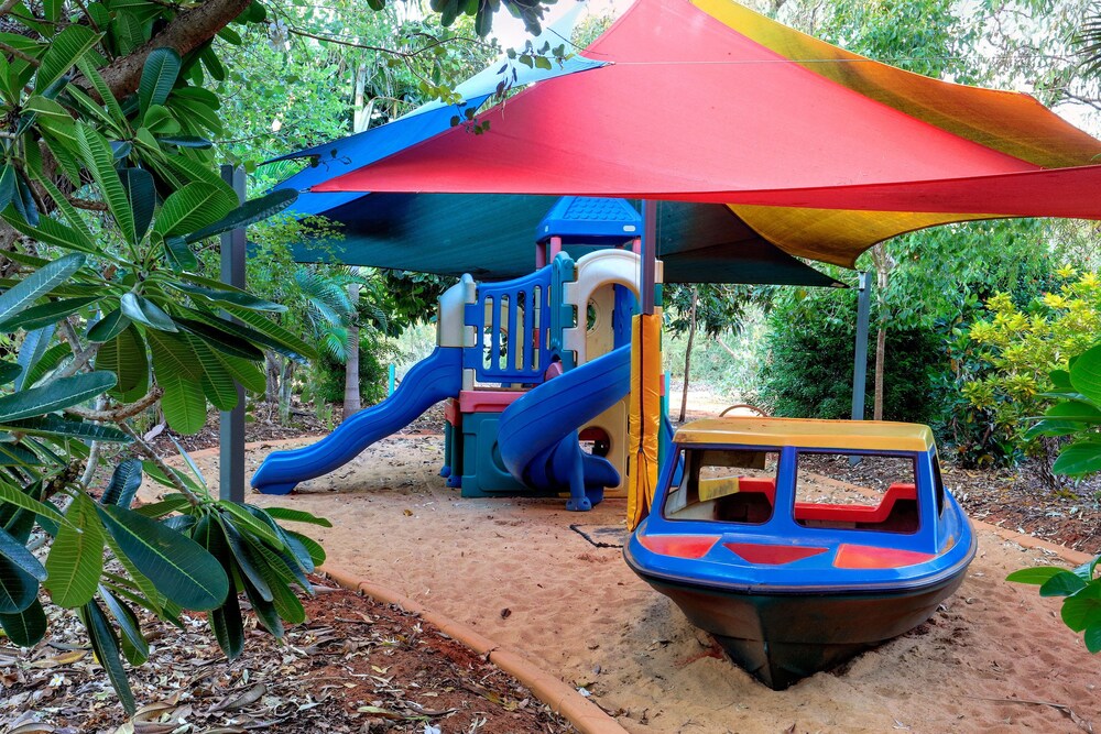 Childrens Play Area - Outdoor