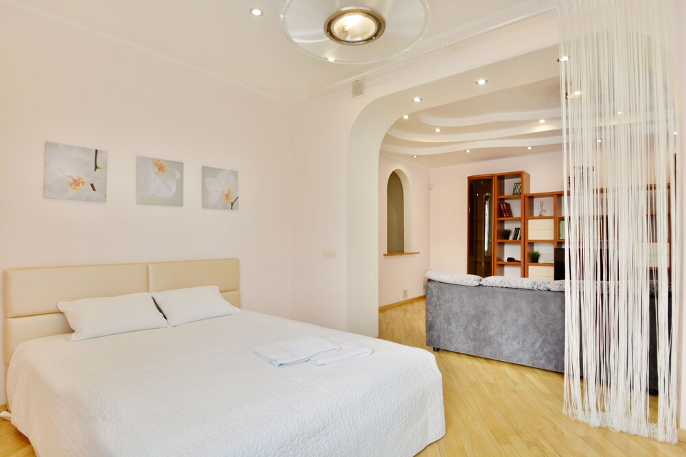 Business Apartment, 3 Bedrooms, City View, Executive Level - Guestroom