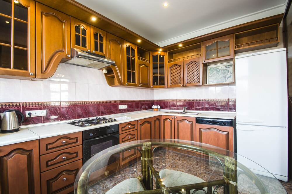Apartment, 2 Bedrooms - In-Room Kitchen