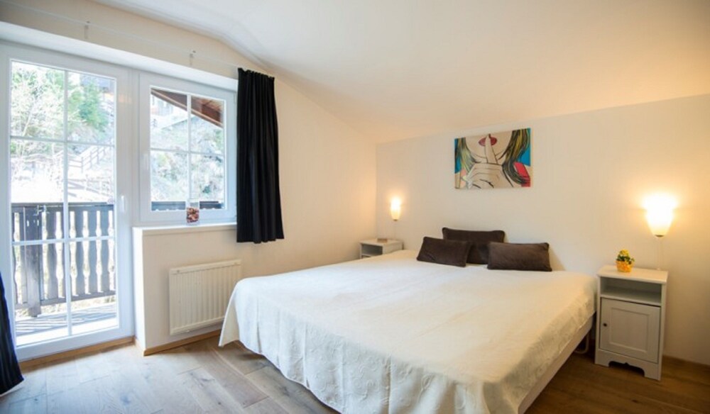 Penthouse, 4 Bedrooms, Mountain View (Final Cleaning Fee 130,00 EUR) - Guestroom