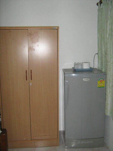 Bungalow with Fan - Guestroom