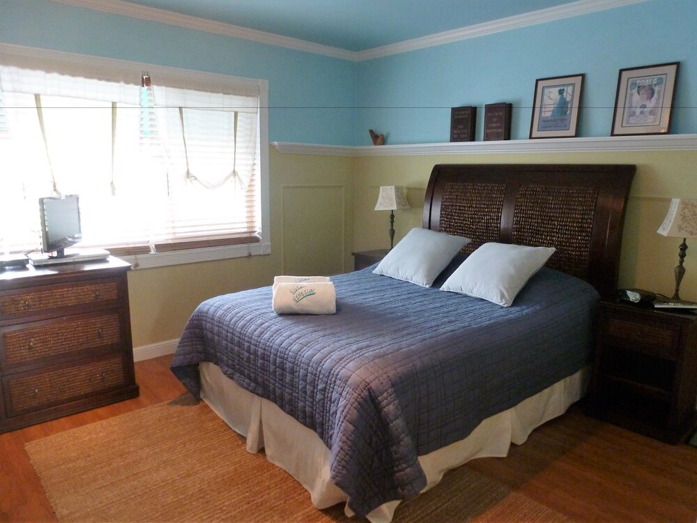 Santa Fe Suite - 2 bedroom 1 King Bed and 1 Queen Bed - Guestroom