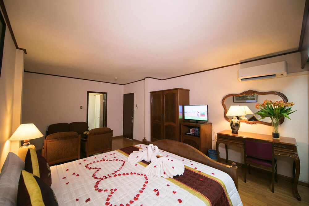 Guestroom