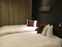Twin Room, Non-smoking (Shower Booth, Renovation Room)