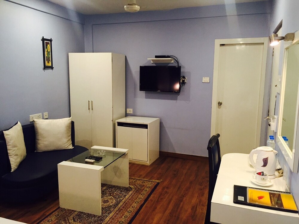 Guestroom