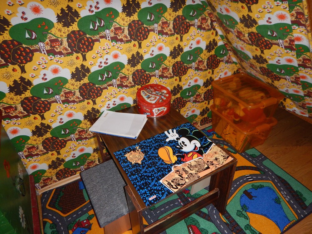 Childrens Area