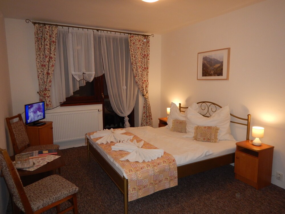 Guestroom
