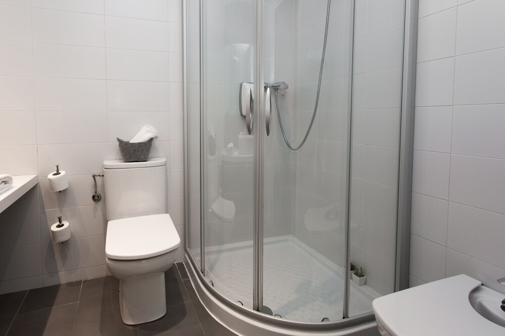 Duplex Apartment, 3 Bedrooms, without terrace (1-6 pax) - Bathroom