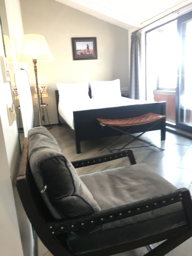Guestroom View