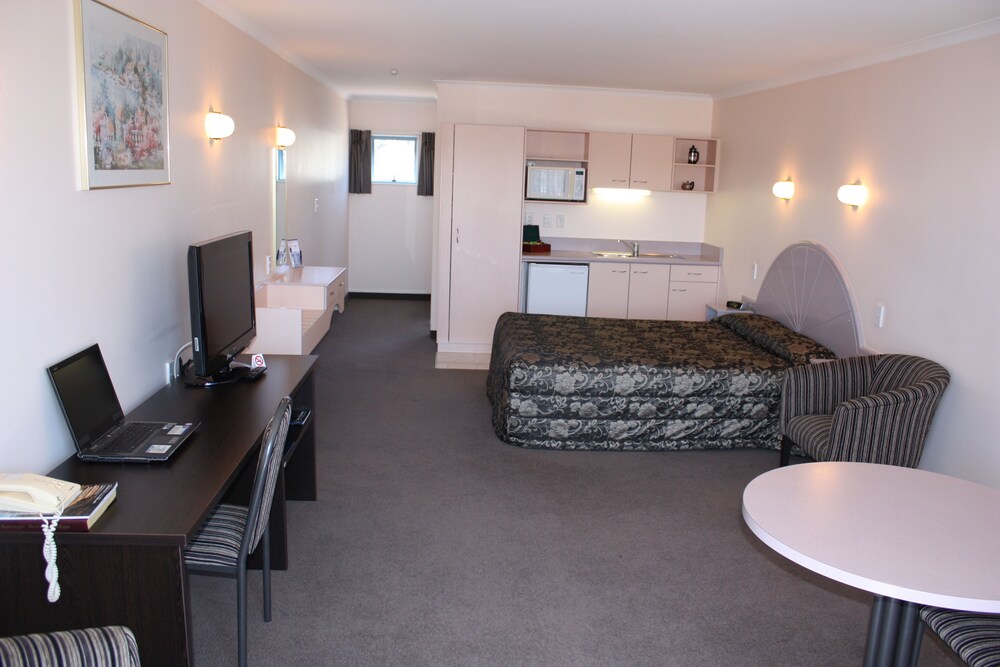 Studio - Queen Spa - Guestroom