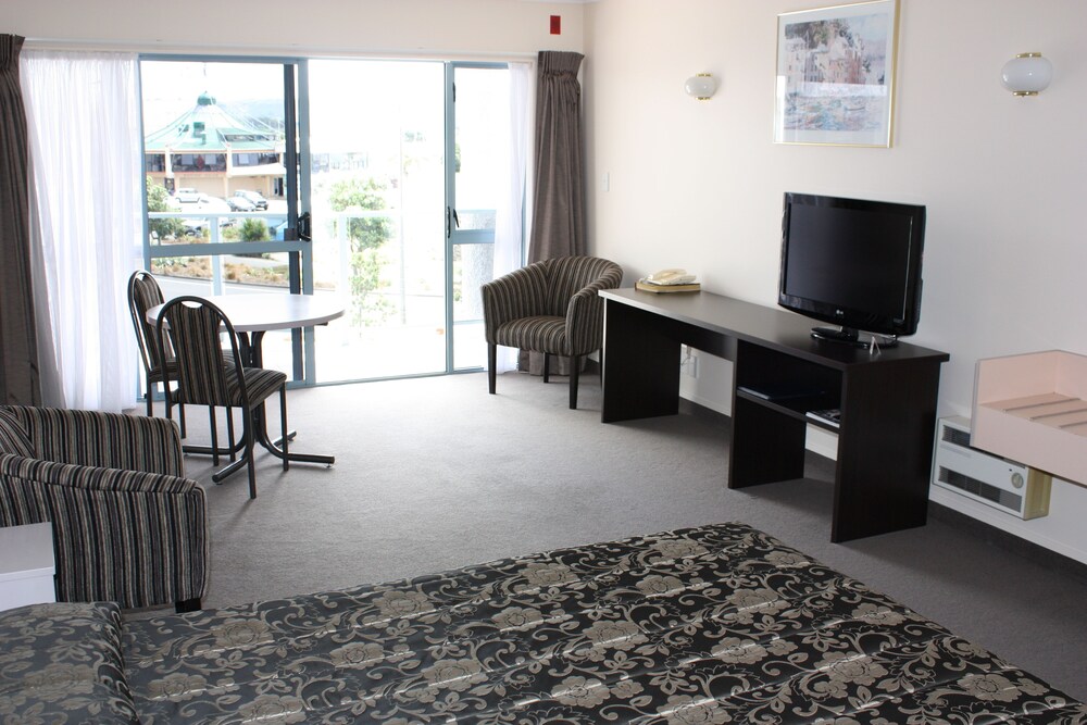 Studio - Queen Spa - Guestroom