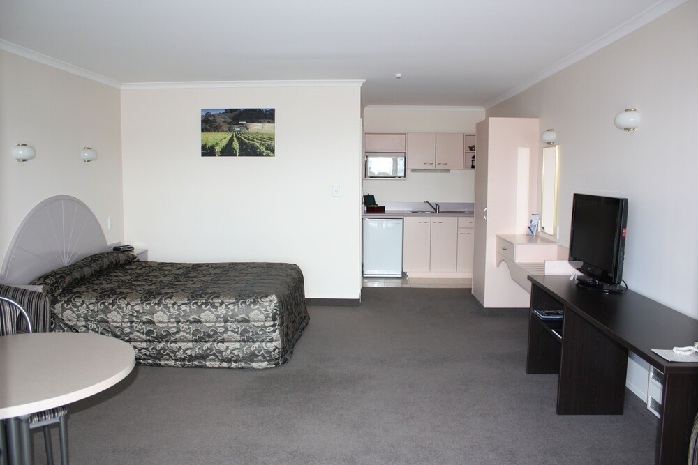 Studio - Queen Spa - Guestroom