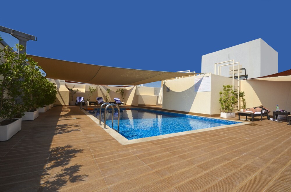 Rooftop Pool