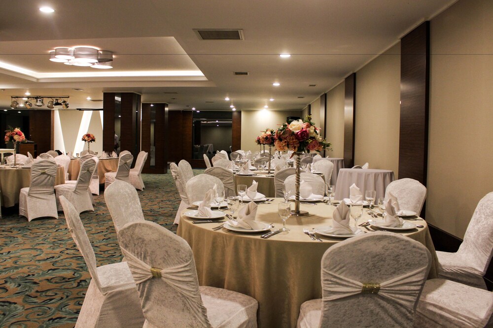 Indoor Wedding