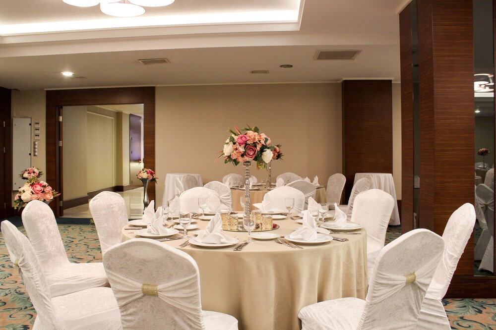 Indoor Wedding